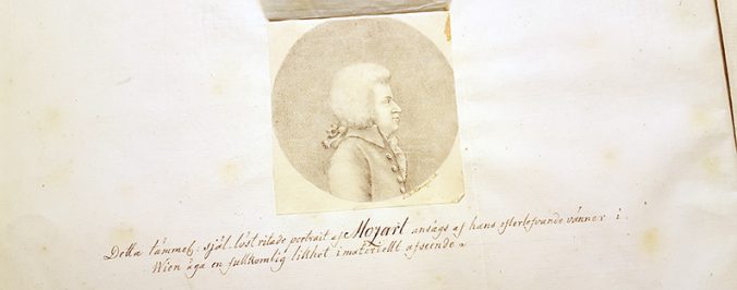 blyertsteckning med porträtt av Wolfgang Amadeus Mozart